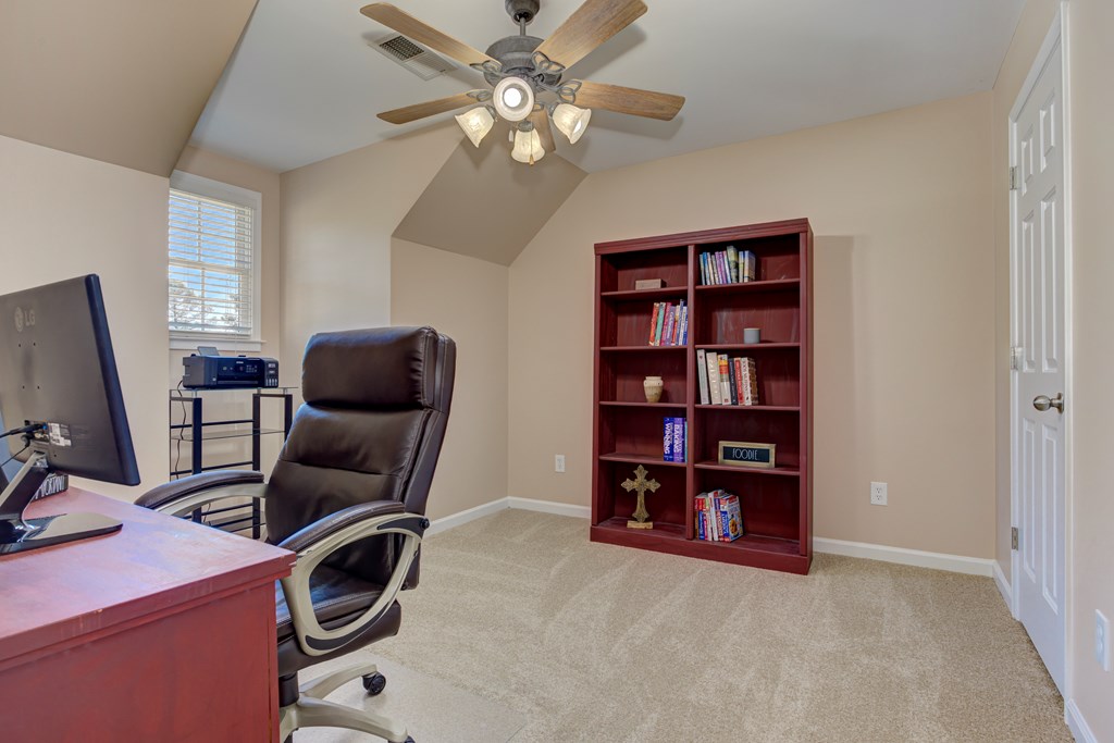 210 Golf Crest Drive Property Photo 60