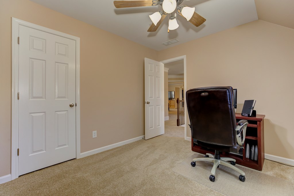 210 Golf Crest Drive Property Photo 61