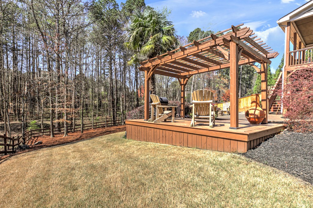 210 Golf Crest Drive Property Photo 86