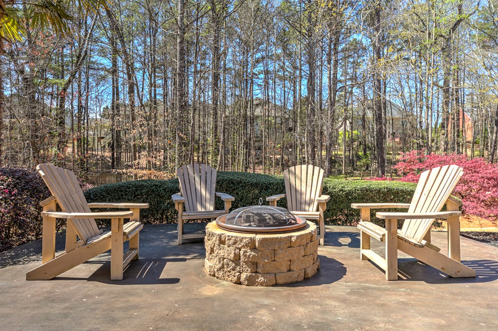 210 Golf Crest Drive Property Photo 88