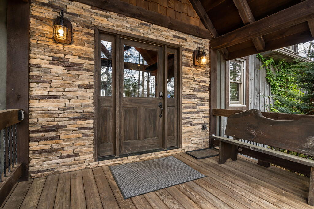 967 River Bend Lane Property Photo 14