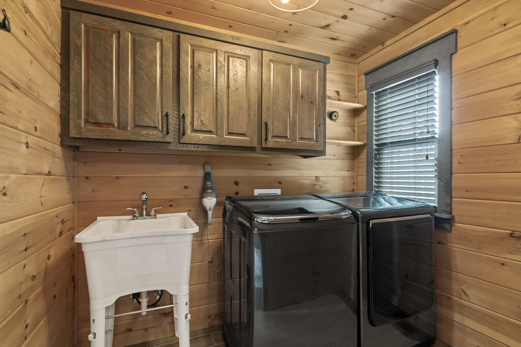967 River Bend Lane Property Photo 16