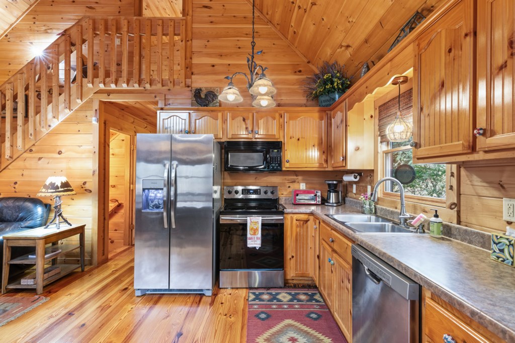 1204 Brookhaven Lane Property Photo 13