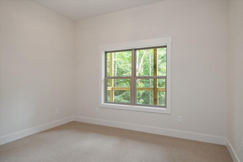 129 Monticello Drive Property Photo 41
