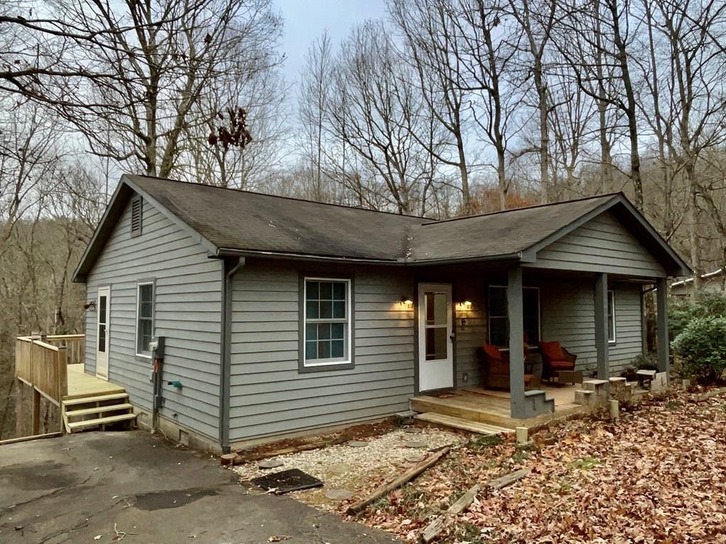 31 Longview Drive Property Photo 1