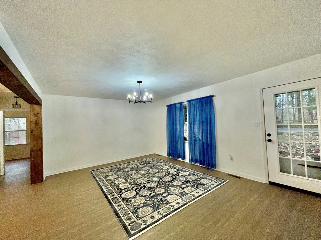 31 Longview Drive Property Photo 11