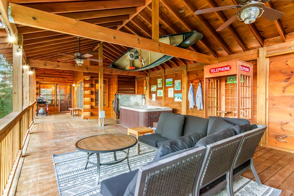 22 N Candice Court Property Photo 3