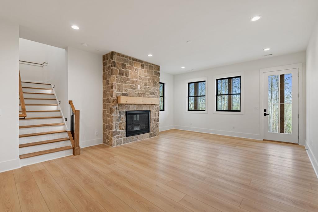 79 Winding Ridge Property Photo 42