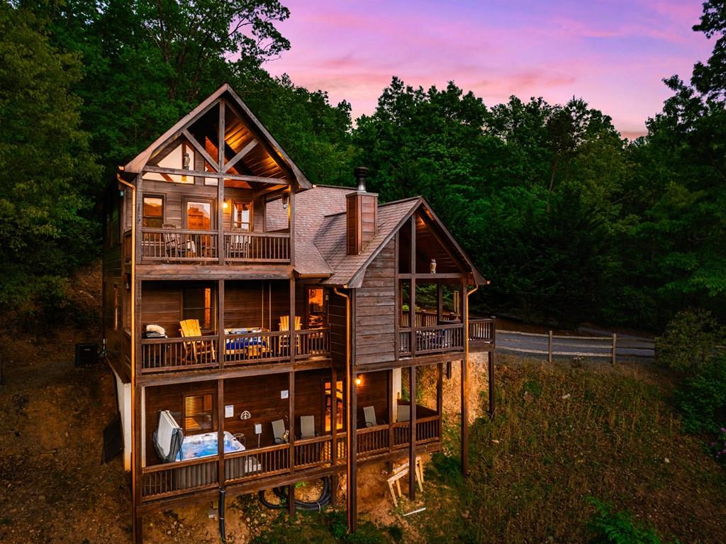 273 Deer Crest Heights Property Photo 1
