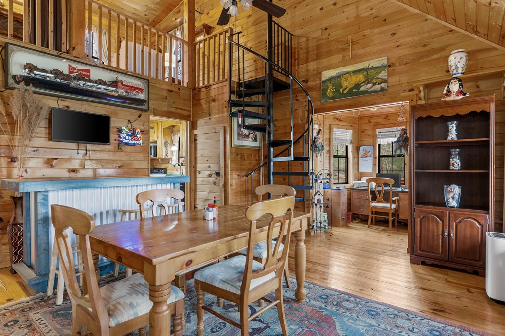 541 Black Ankle Creek Road Property Photo 16