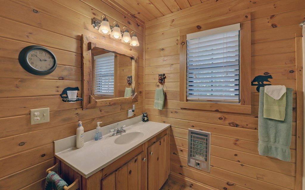 380 Bear Foot Drive Property Photo 14