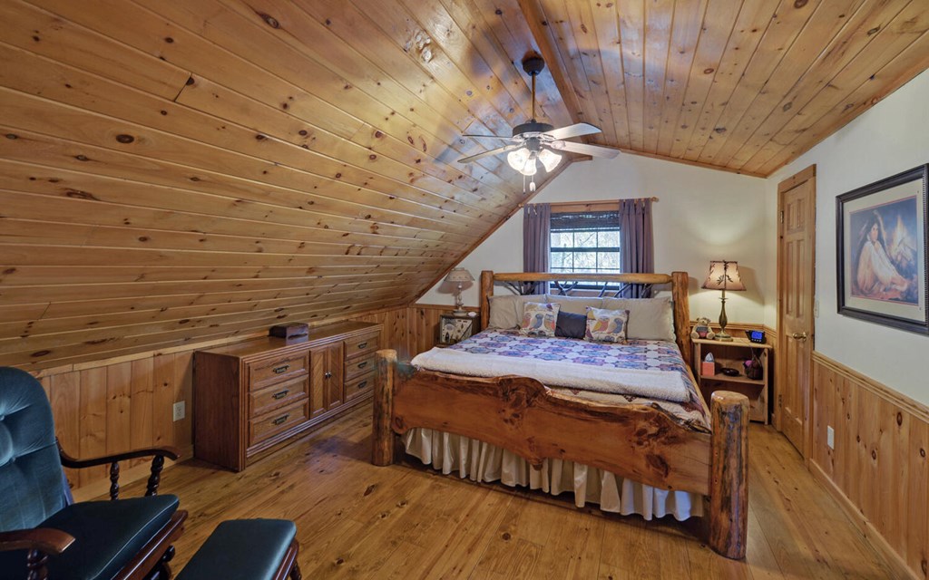 380 Bear Foot Drive Property Photo 16