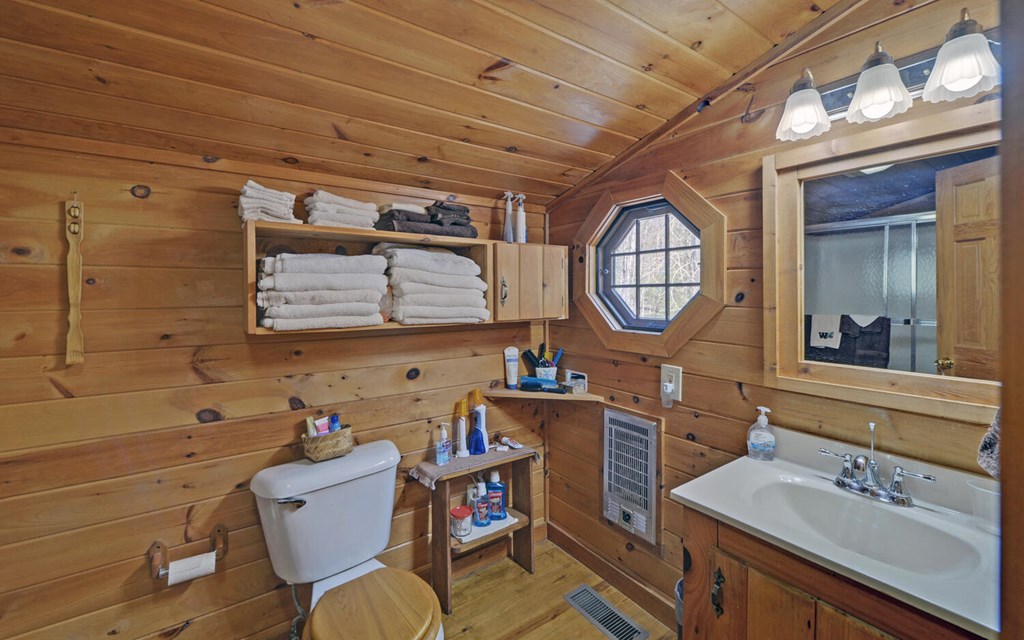 380 Bear Foot Drive Property Photo 19