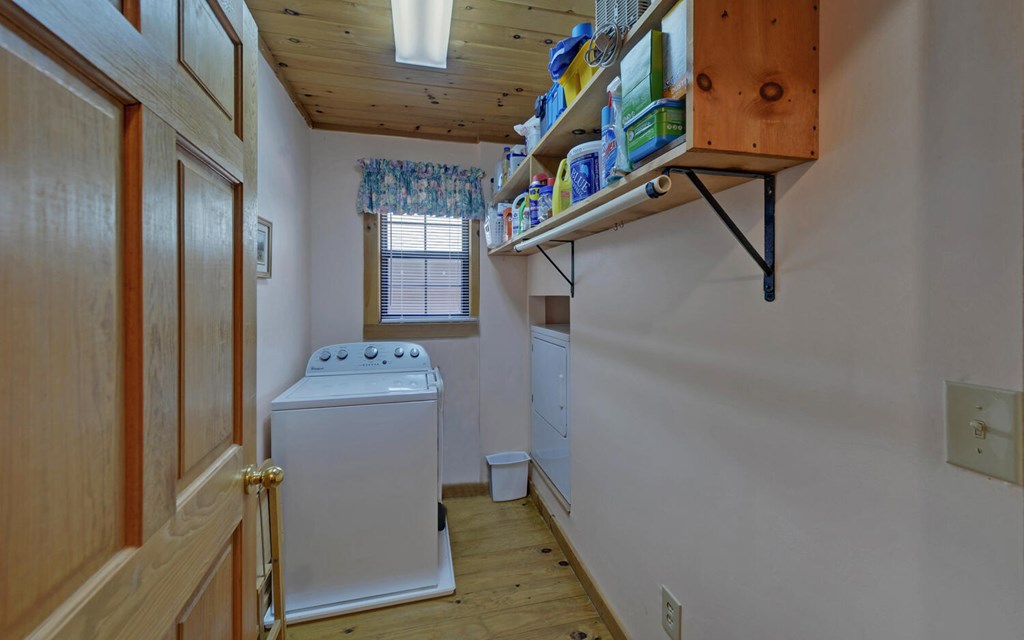 380 Bear Foot Drive Property Photo 21