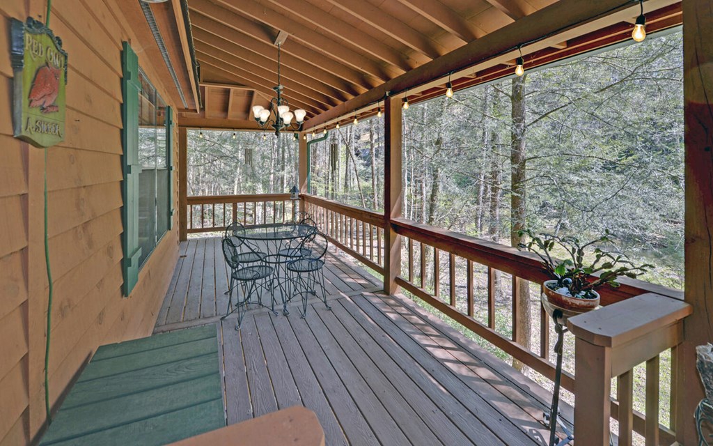 380 Bear Foot Drive Property Photo 30