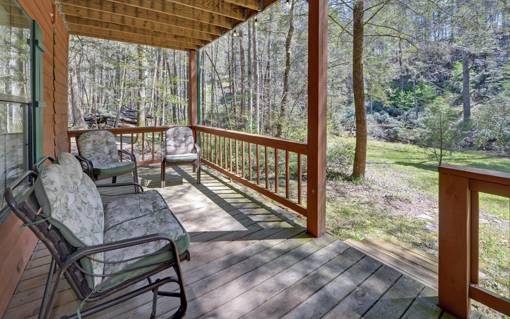 380 Bear Foot Drive Property Photo 31