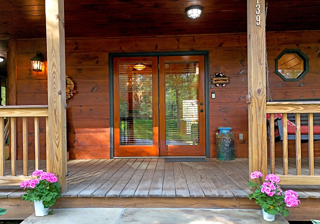 139 Deer Trail Property Photo 15