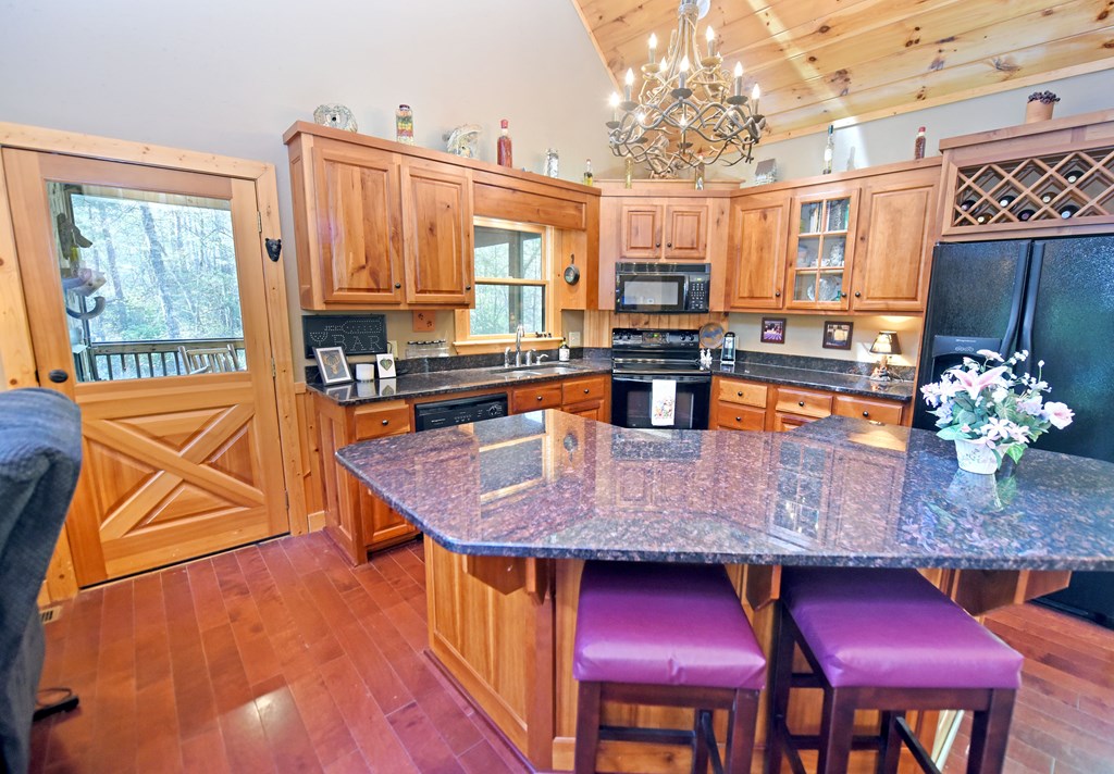 139 Deer Trail Property Photo 20