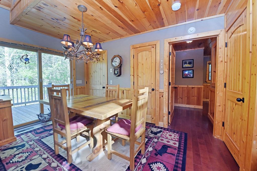 139 Deer Trail Property Photo 24