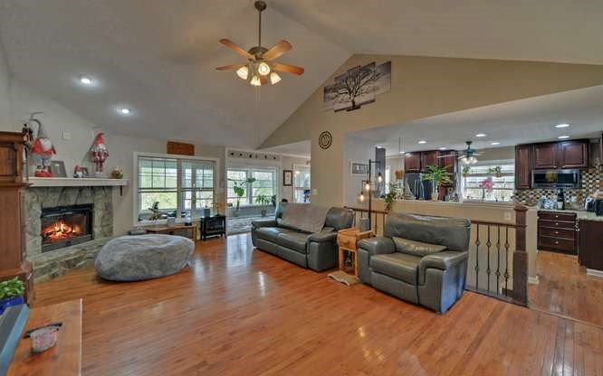 95 Windjammer Drive Property Photo 7