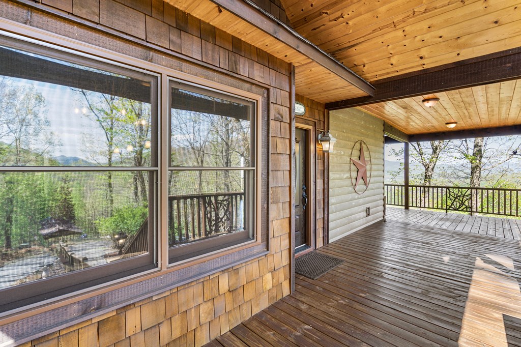 1689 Long Ridge Road Property Photo 45