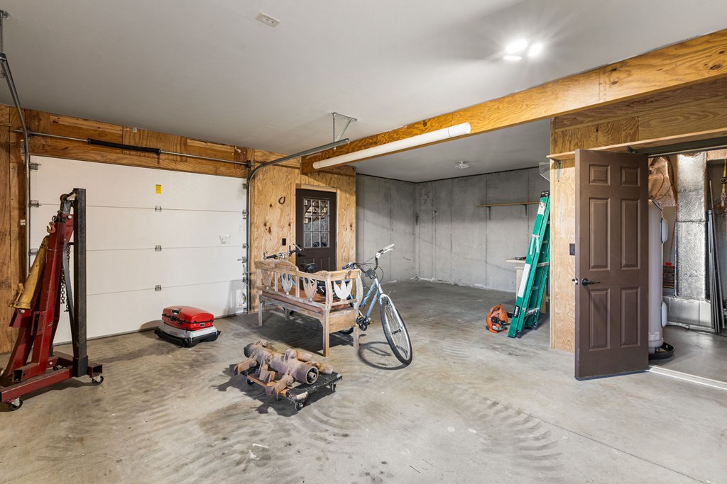 1689 Long Ridge Road Property Photo 46