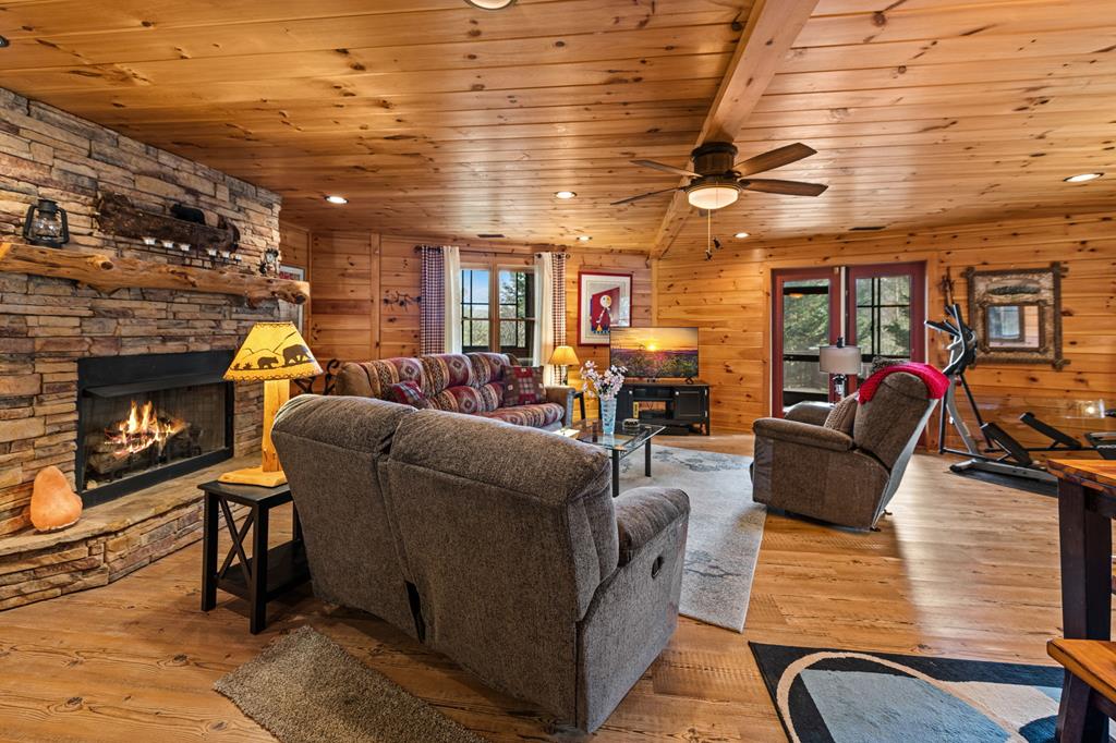 337 Big Sky Trail Property Photo 28