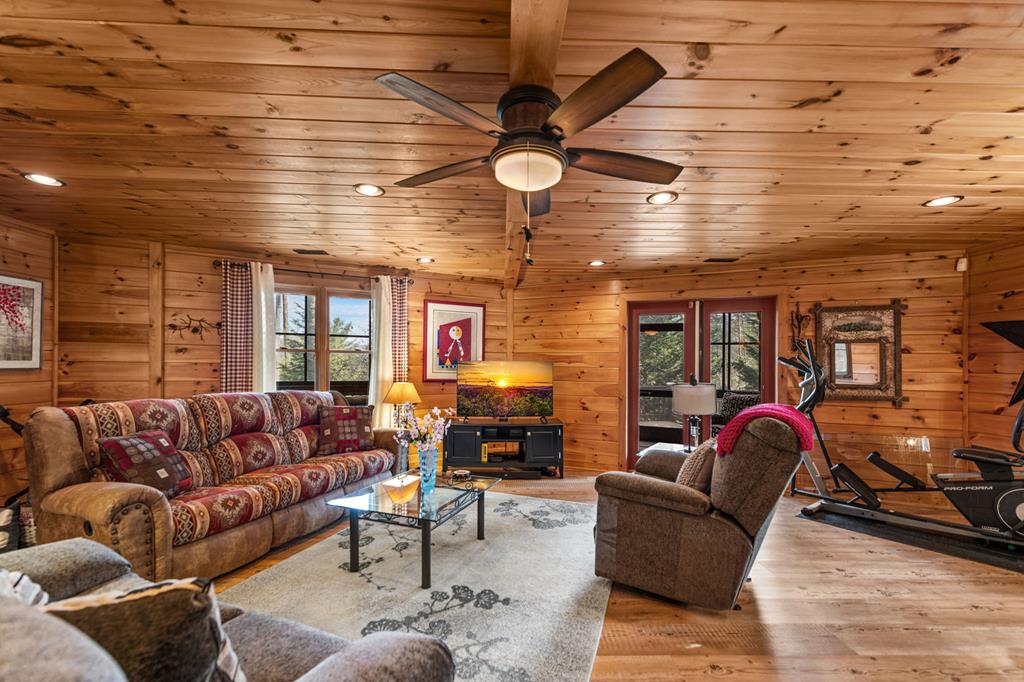 337 Big Sky Trail Property Photo 31