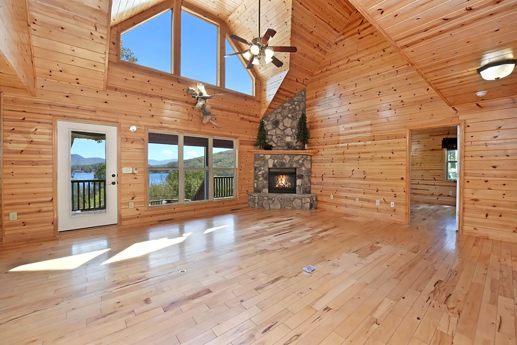 1929 Lakeview Summit Drive Property Photo 27