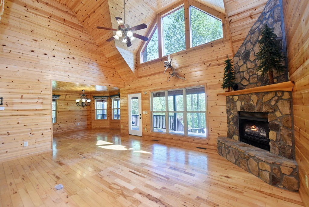 1929 Lakeview Summit Drive Property Photo 29