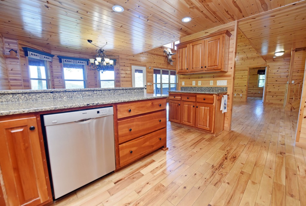 1929 Lakeview Summit Drive Property Photo 38
