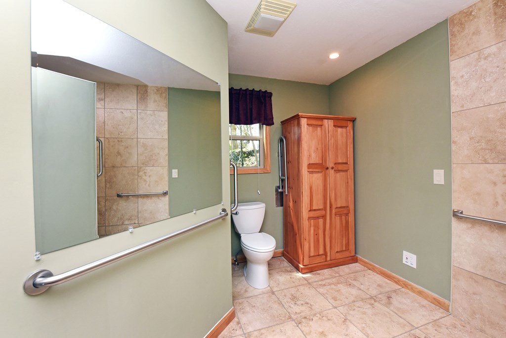 1929 Lakeview Summit Drive Property Photo 44