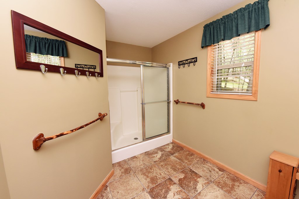 1929 Lakeview Summit Drive Property Photo 51