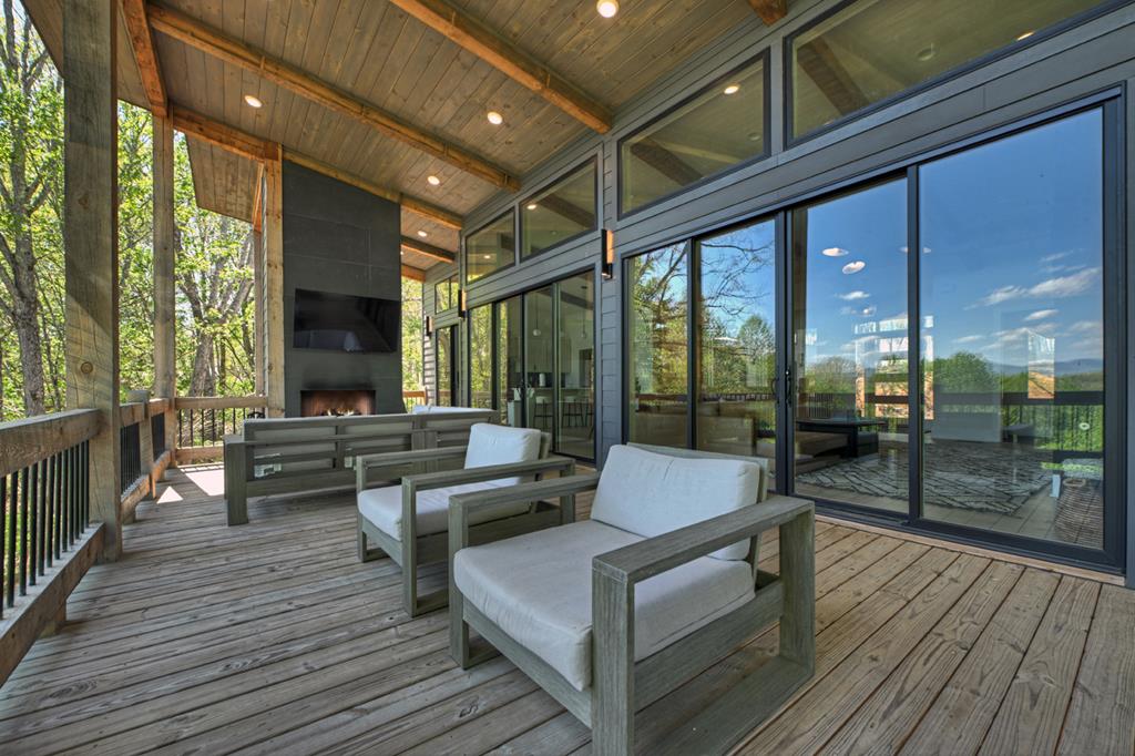 315 Blue Berry Ridge Property Photo 35