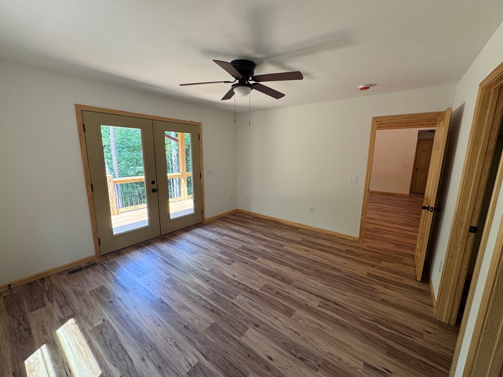 109 Chestnut Oaks Drive Property Photo 19