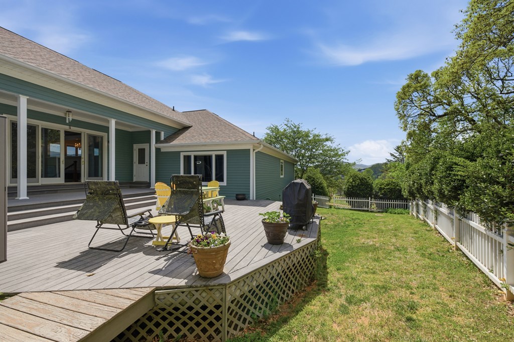 1526 Cedar View Lane Property Photo 37