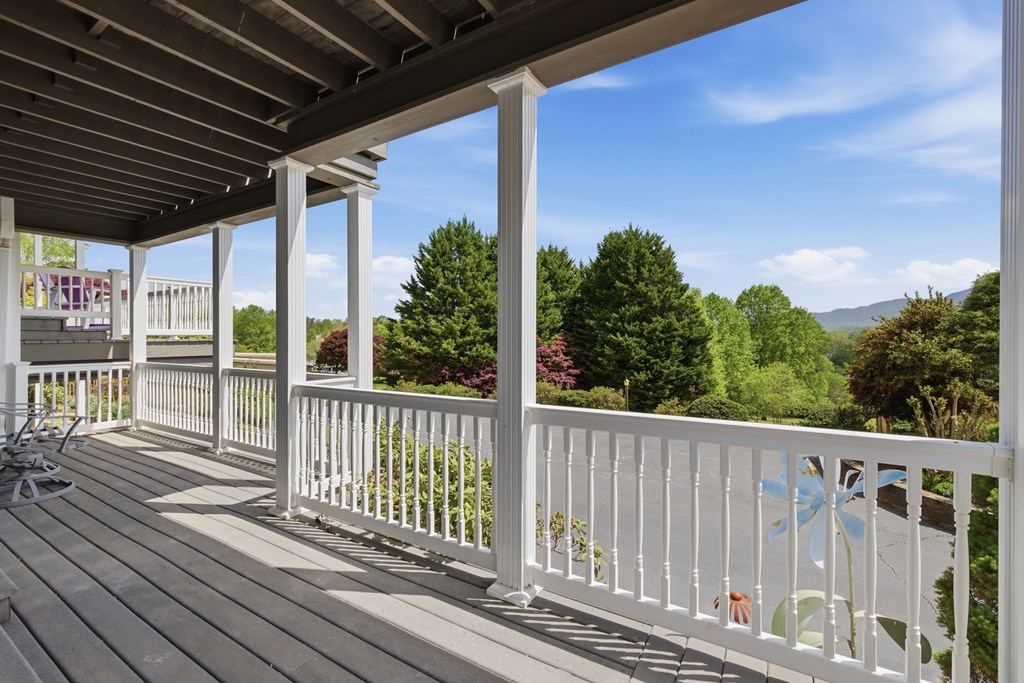 1526 Cedar View Lane Property Photo 49