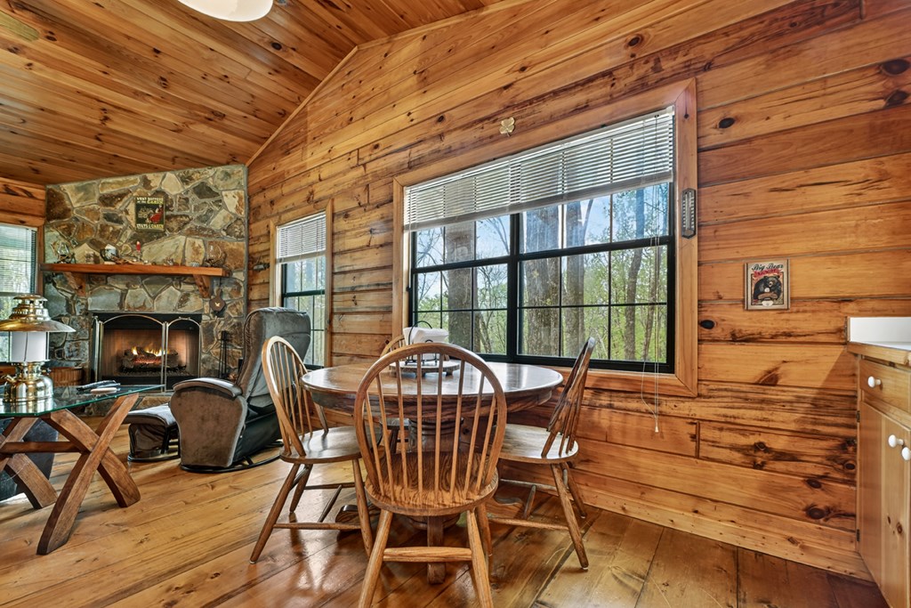 660 Ripshin Mountain Road Property Photo 8