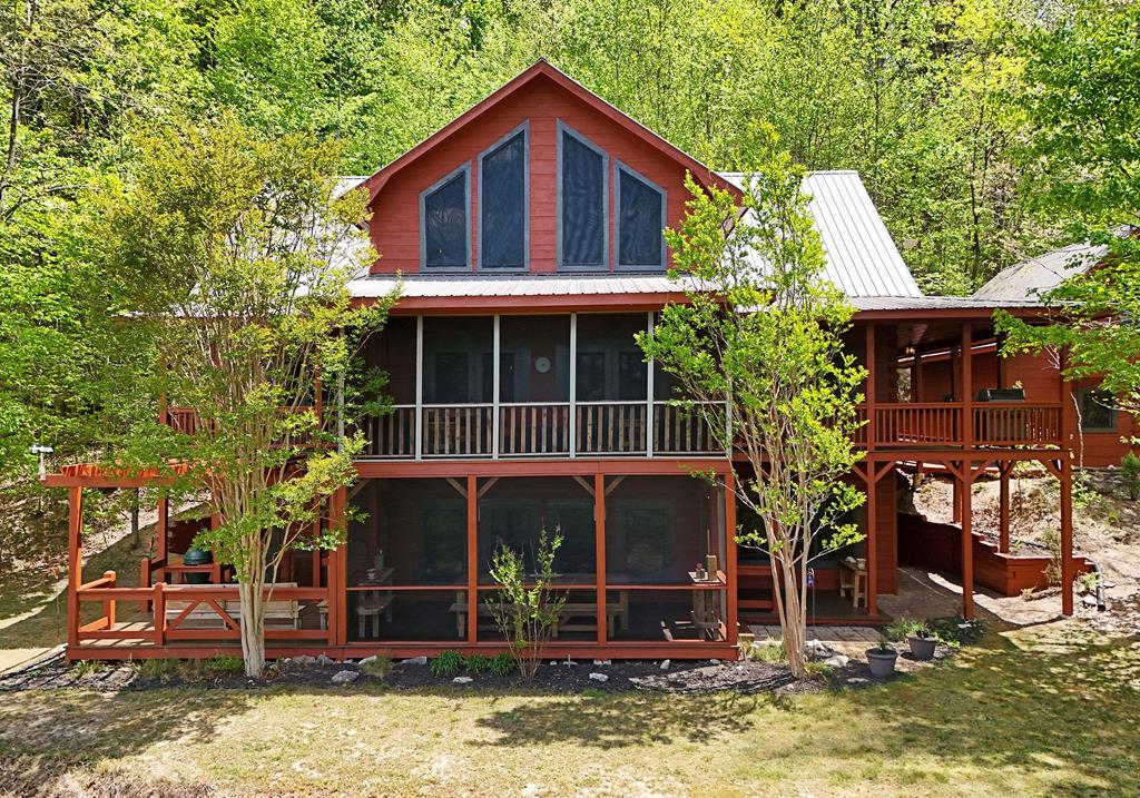327 Prospectors Pass Property Photo 1