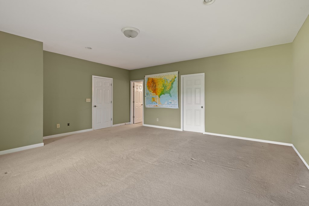 410 Falling Springs Property Photo 44