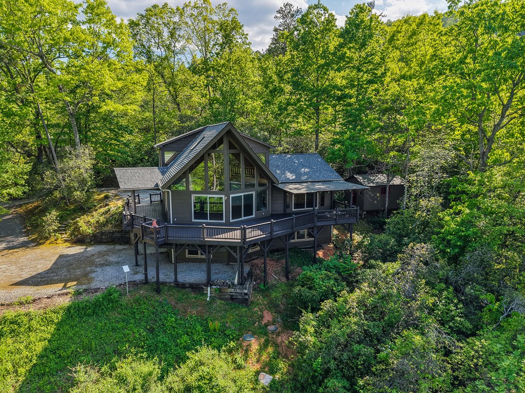 410 Falling Springs Property Photo 51