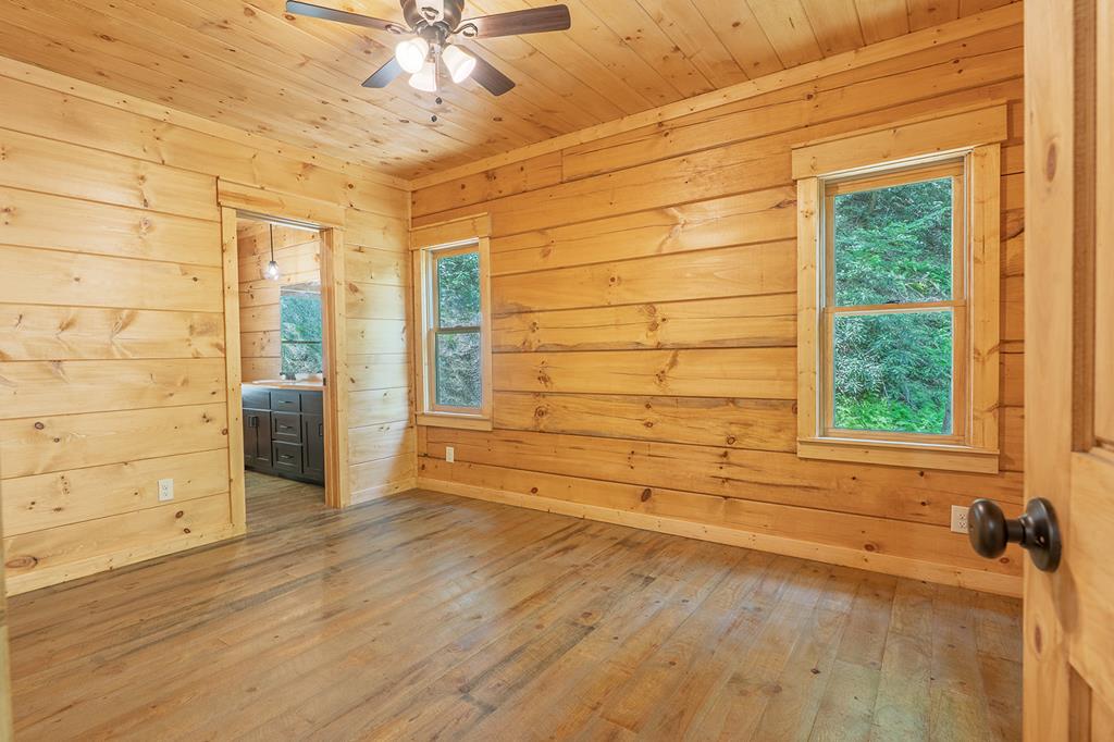 122 Laurel Creek Trail Property Photo 30