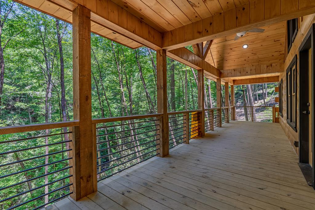 122 Laurel Creek Trail Property Photo 36