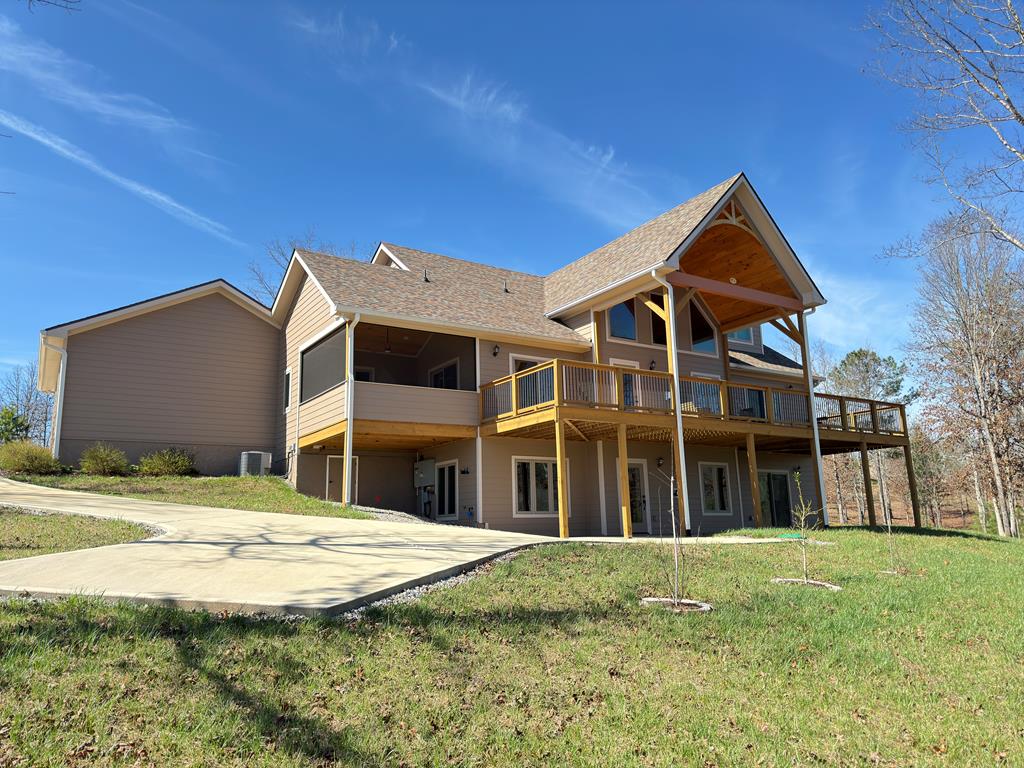 335 Northshore Drive Property Photo 10