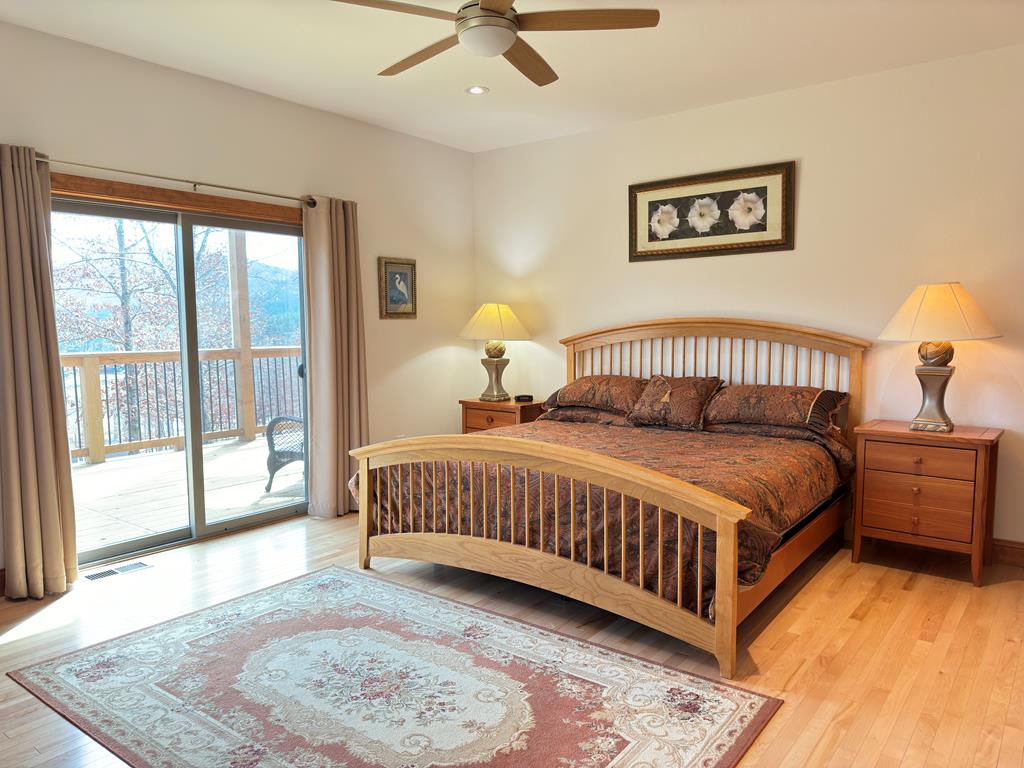 335 Northshore Drive Property Photo 21