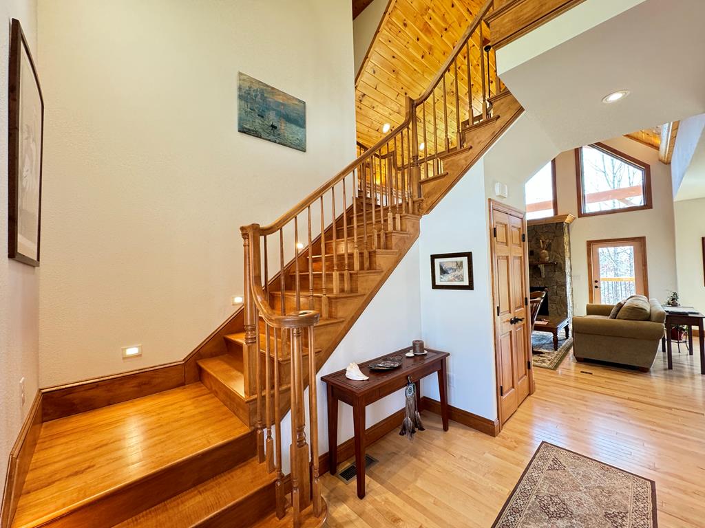 335 Northshore Drive Property Photo 43