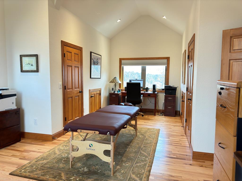 335 Northshore Drive Property Photo 47