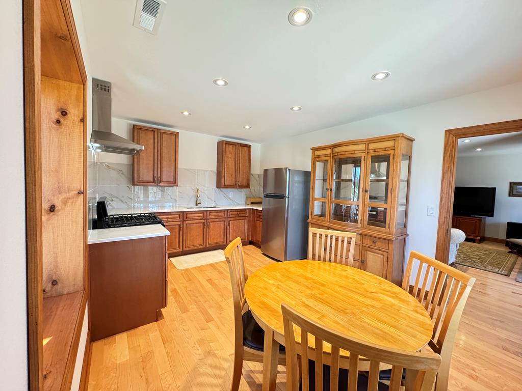 335 Northshore Drive Property Photo 57