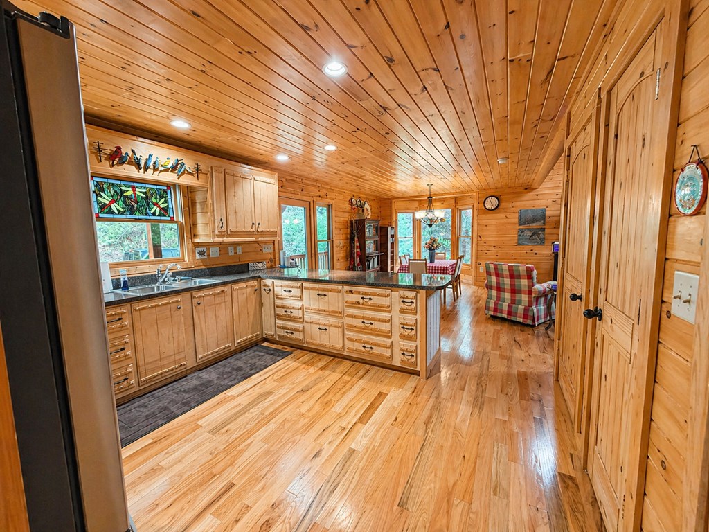 260 Down Under Road Property Photo 16