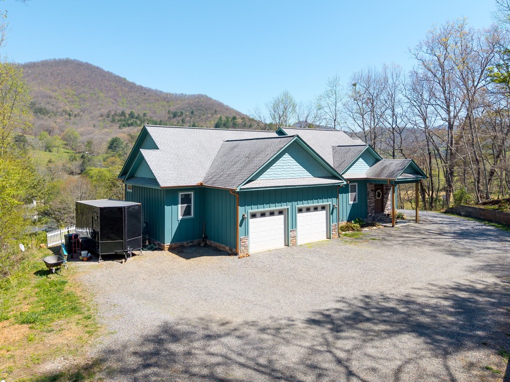 4720 Arrowhead Road Property Photo 56